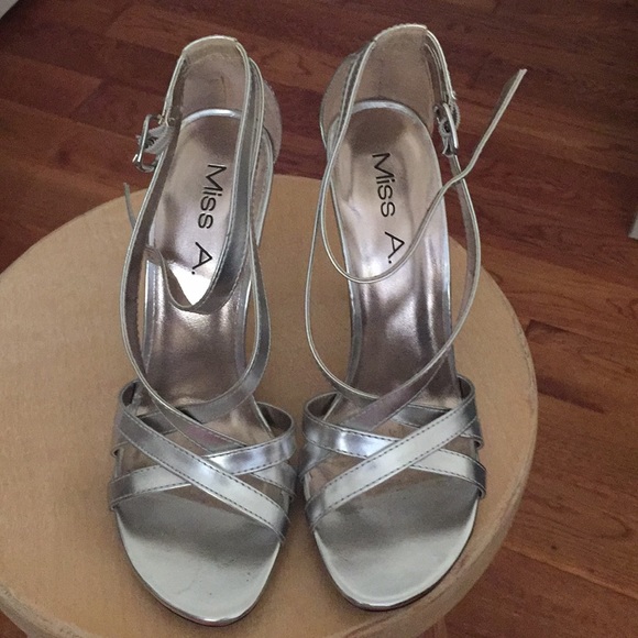 silver high heels for prom